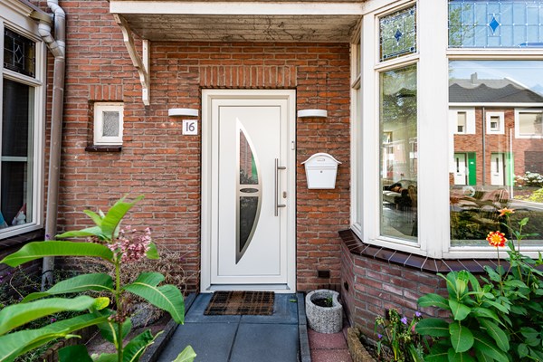 Saturnusstraat 16, Hengelo, foto 3