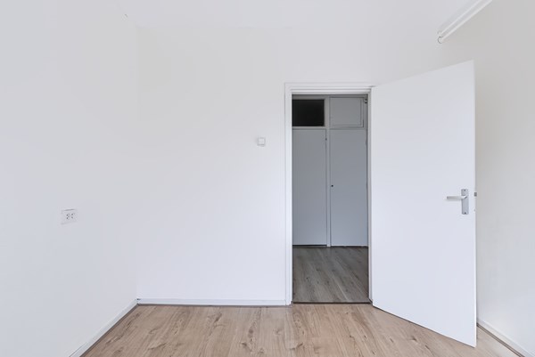 Jacob van Ruysdaelstraat 90, Almelo, foto 15